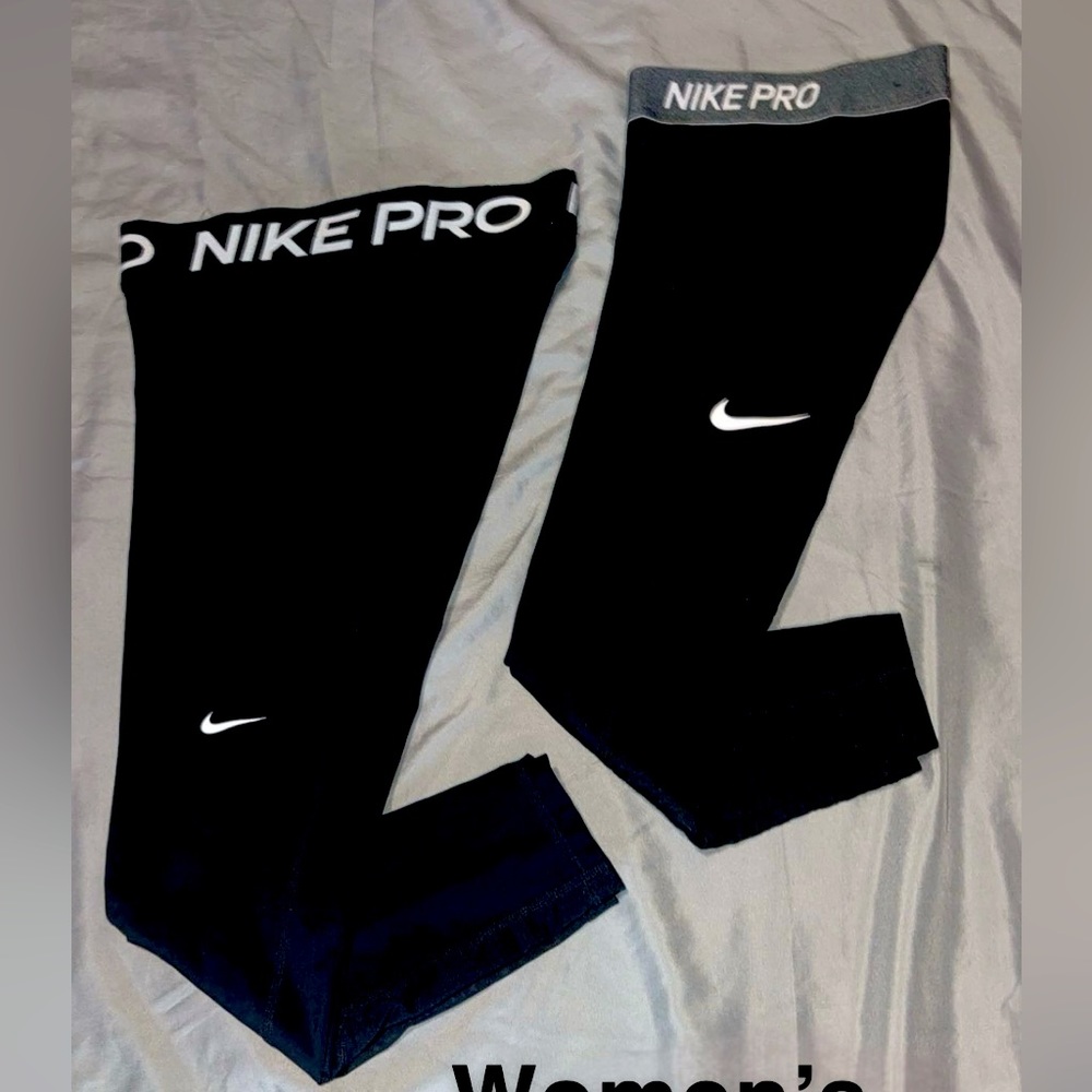 Nike Women’s leggings combo